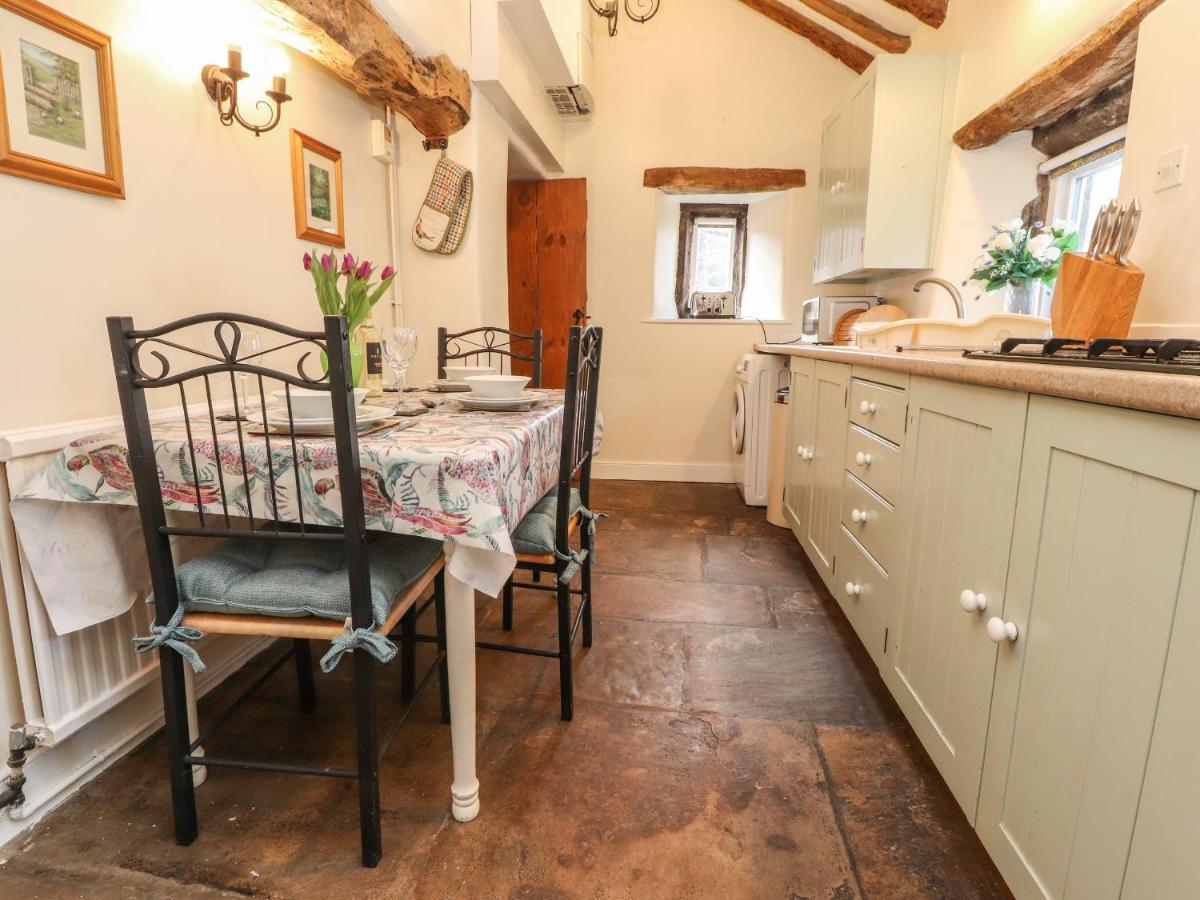Beehive Cottage Bentham Kültér fotó