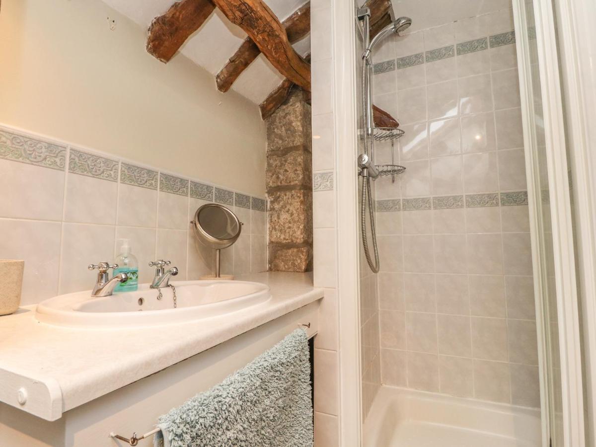 Beehive Cottage Bentham Kültér fotó